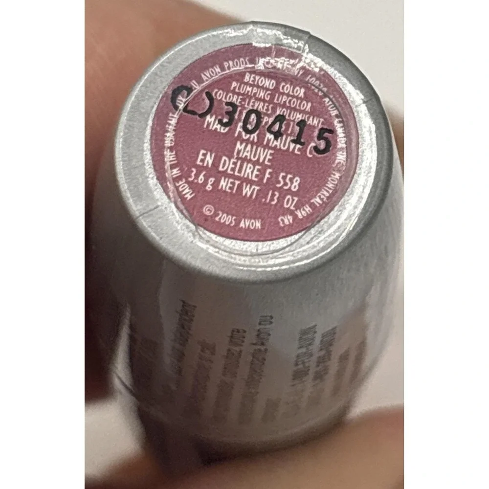 AVON Beyond Color Plumping Lip Color - SPF 15 (MAD FOR MAUVE) RARE SEALED NEW